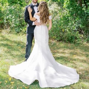 “Josie” by Rebecca Ingram Wedding Gown